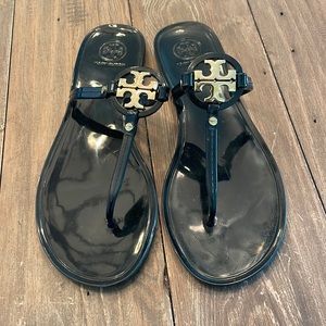 Tory Burch Jelly Thong Sandal Black with gold T medallion, size 8